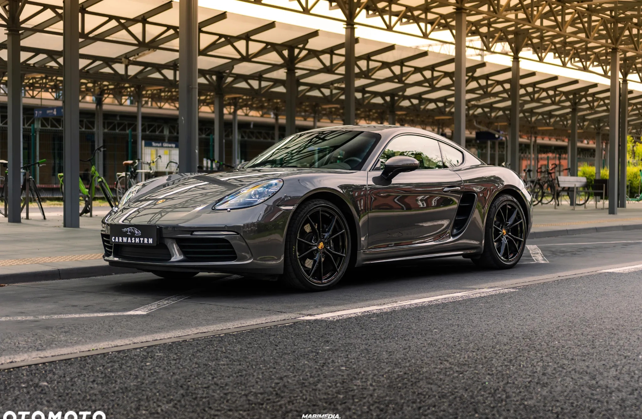 Porsche 718 Cayman cena 250000 przebieg: 34000, rok produkcji 2018 z Lipno małe 529